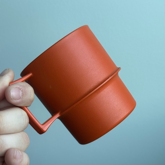 3 Vintage Tupperware 1312 Stacking Coffee Mugs 1970s Drinkware - Picture 11 of 16